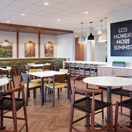 Fairfield Inn & Suites Шоуни Екстериор снимка